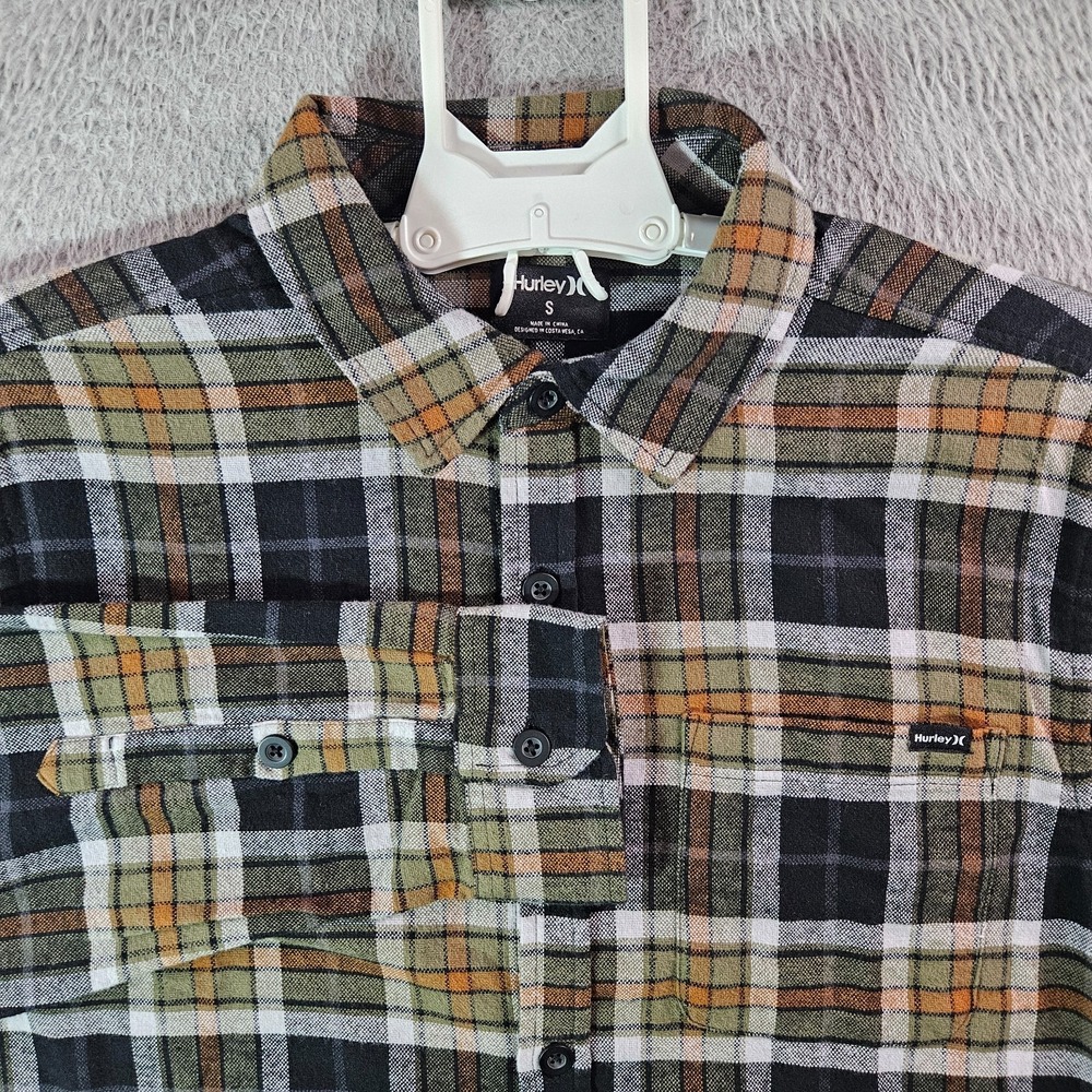 NEW Hurley Flannel Shirt Men Small Button Organic Cotton Black Gray Green Plaid